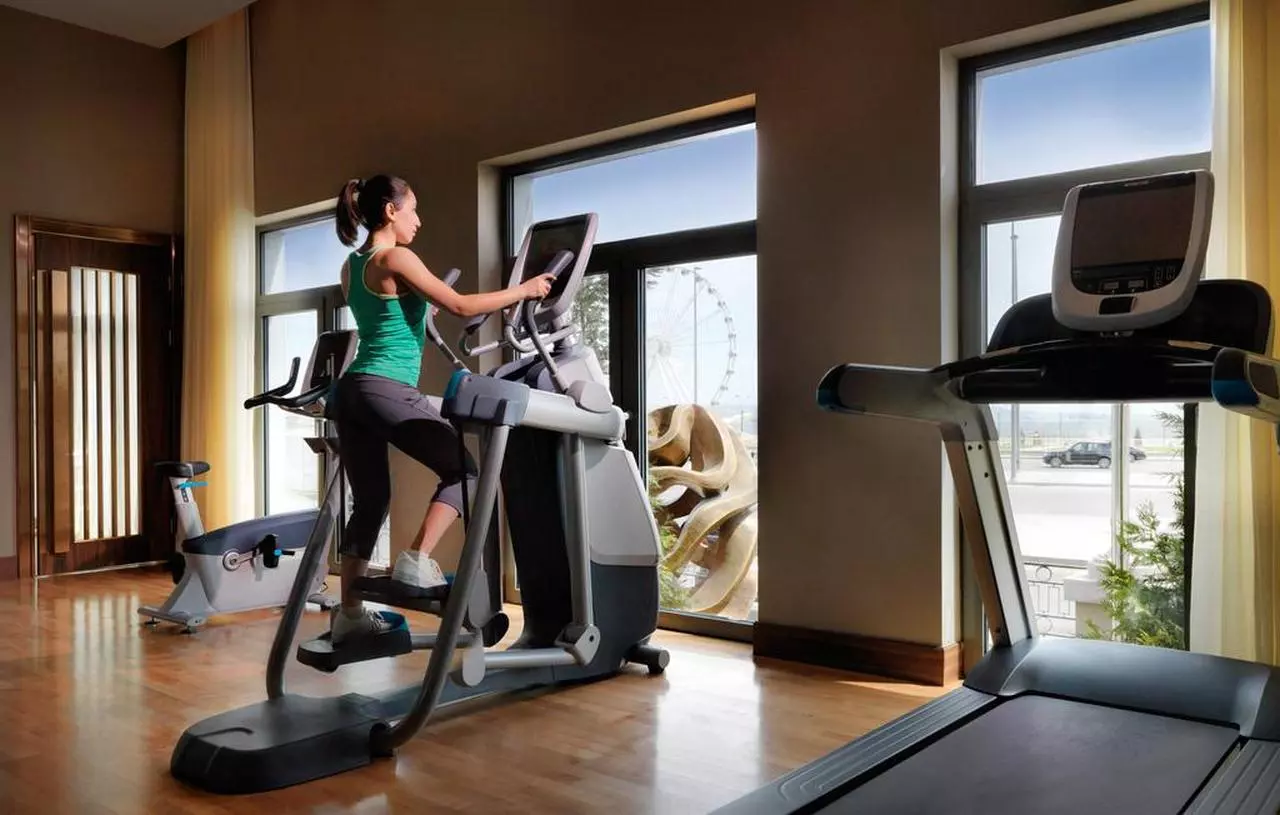 INTOURIST_SHABAVIZ (5).jpg